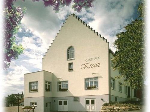 Gasthaus Kreuz Uhlingen-Birkendorf Εξωτερικό φωτογραφία